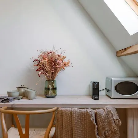 Huswell - Charming In The Green Neighbourhood Of Appartamento *